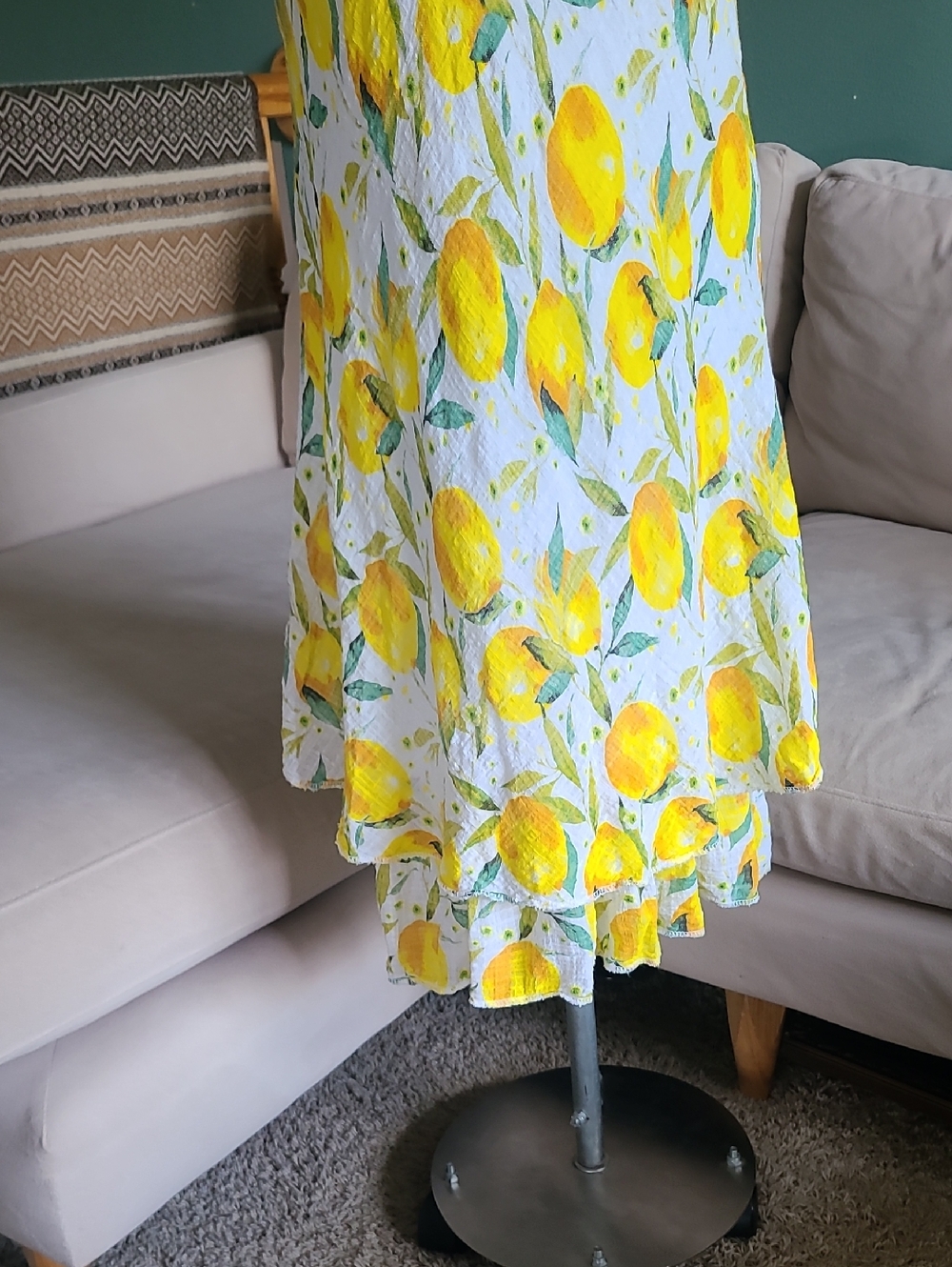 Lemon Print Sleeveless V-Neck Dress - Picture 5 of 9